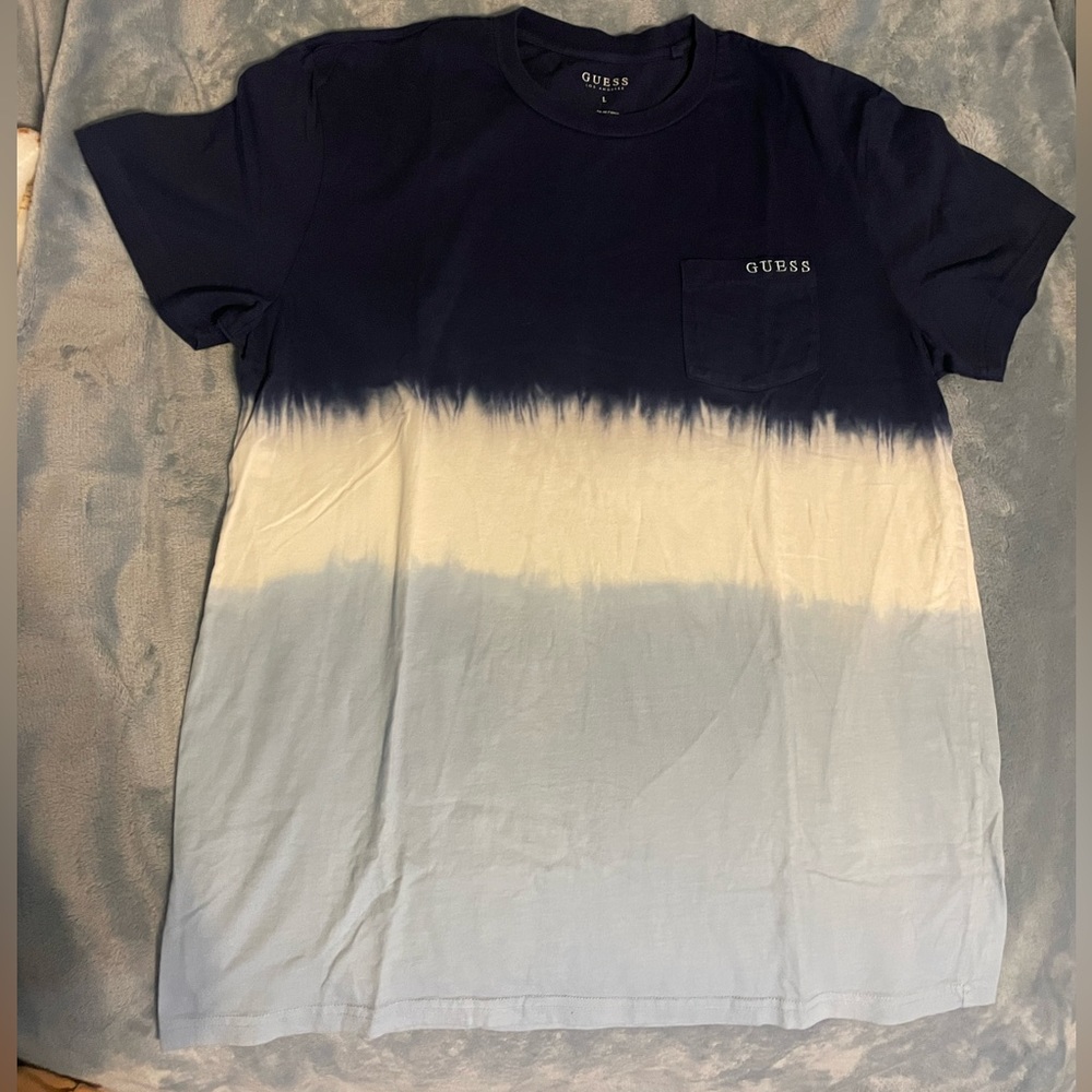 Guess men’s tshirt